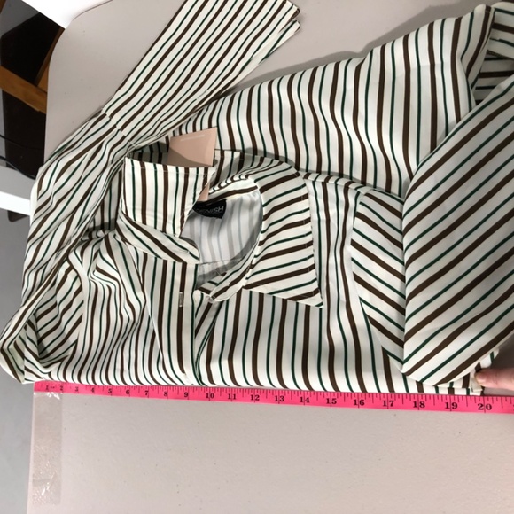 Kittenish Womens Button Front Top Size Small Stripe Oversized Long Flare Sleeve - Picture 12 of 15